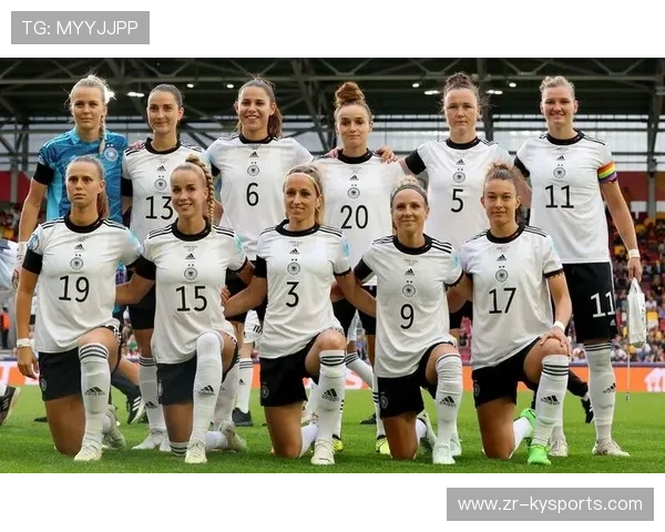 奥地利女足队奋勇争先，一路领先，奥地利足球运动员